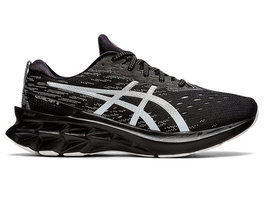 Men's Asics Novablast 2, Black/Pure Silver, 9.5 2E Wide