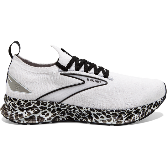 Women's Brooks Levitate StealthFit 6, White/Black/Alloy, 10.5 B Medium